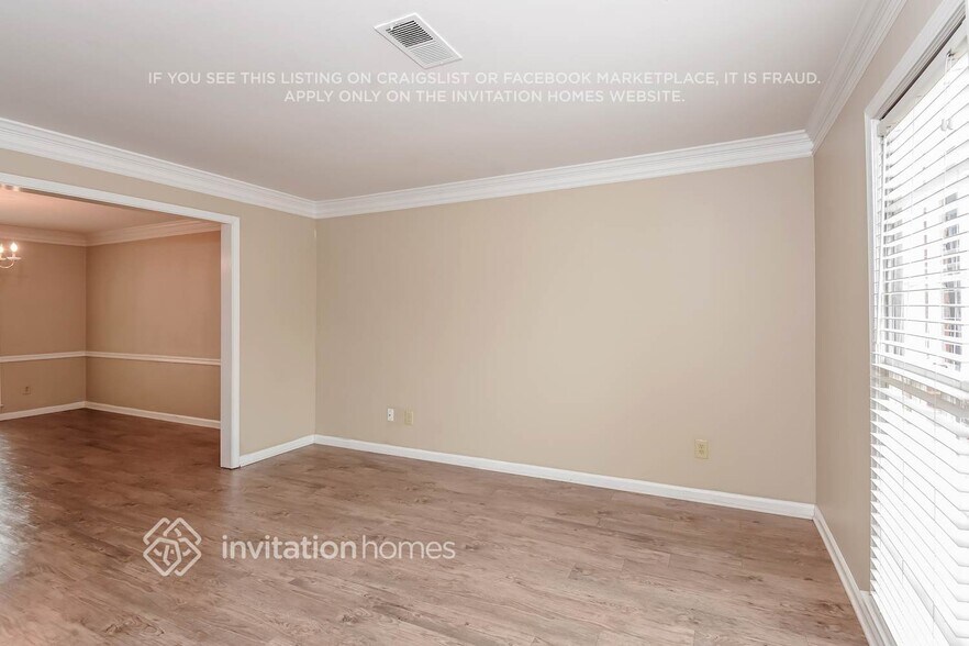 Building Photo - 613 Dahlia Way