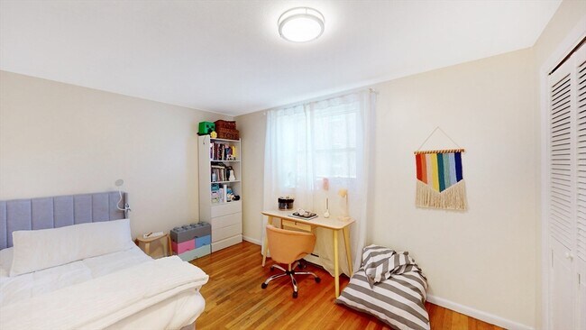 Building Photo - 70 Jamaicaway