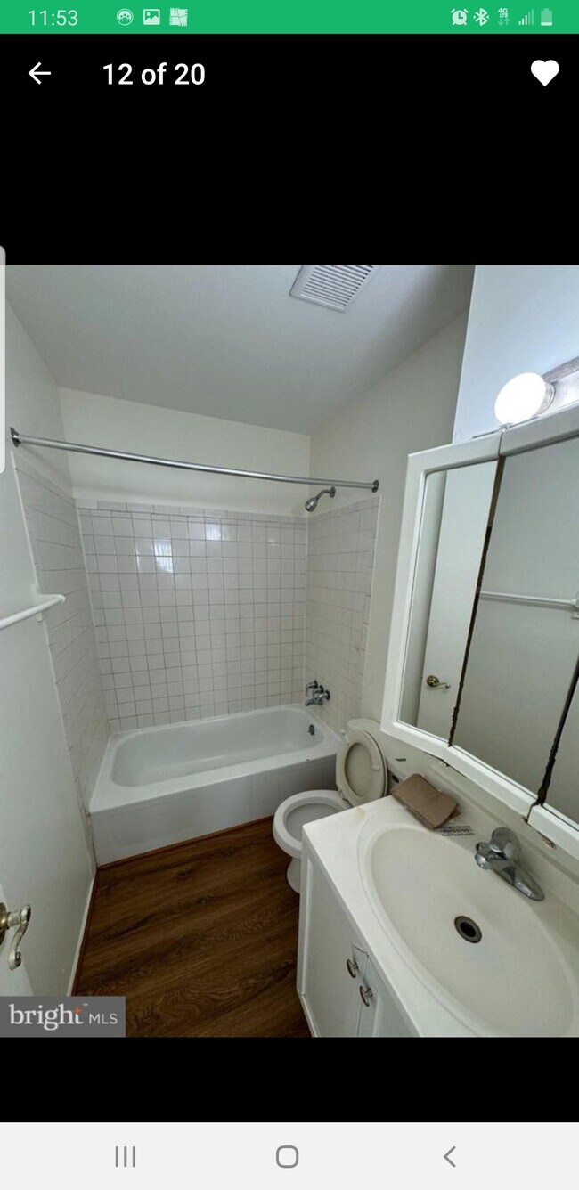 Building Photo - 1852 Simons Ct