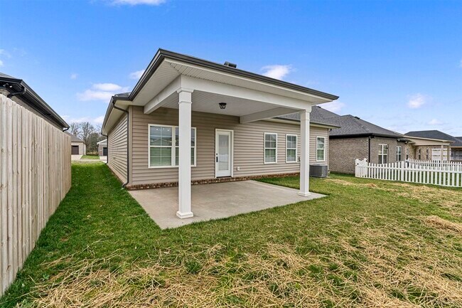 Building Photo - 1156 Shallowford St