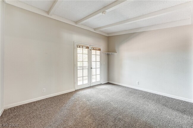 Building Photo - 6149 W Oakey Blvd