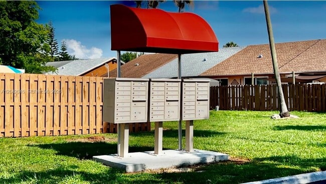 Building Photo - 6780 NW 186 Ter