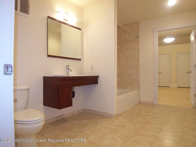 Building Photo - 300 Emory St