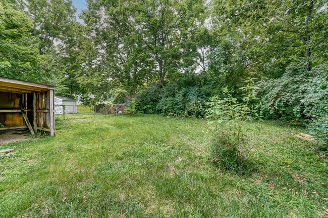 Building Photo - Charming cottage in Cleves!