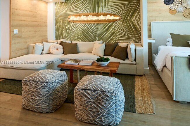 Building Photo - 2301 Collins Ave