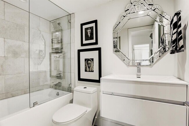 Building Photo - 3600 Montrose-ID44.51