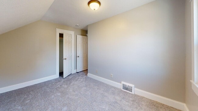 Building Photo - Cudell Area - 3 Bedroom - 1 Bath - Single ...