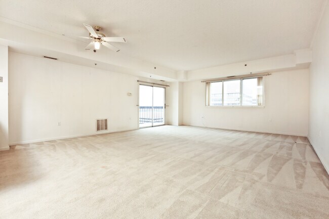 living room 2 - 1211 S Eads St