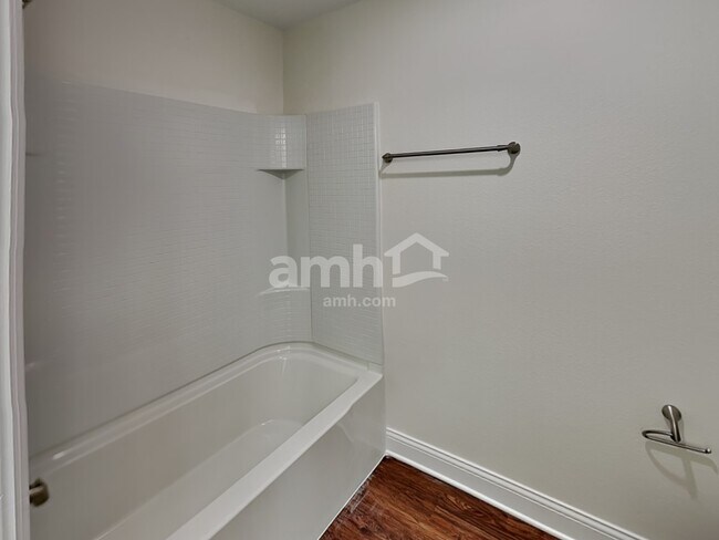 Building Photo - 6209 Little Blf Cir