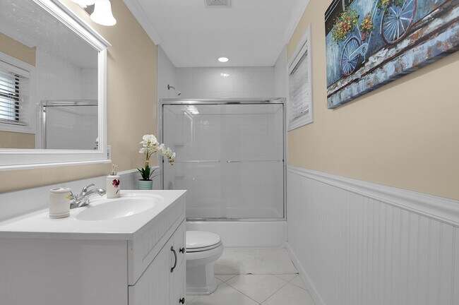 Building Photo - 22860 Ironwedge Dr
