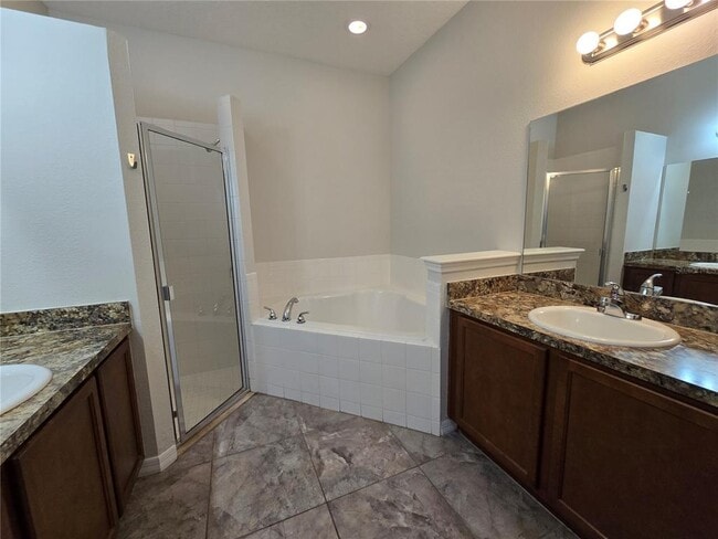 Building Photo - 856 Krenson Woods Ln