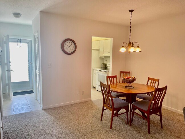 Building Photo - 117 Lake Terrace