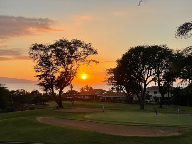 Building Photo - Beautifully Fully Furnished 2 Bed, 2 Bath ...