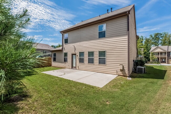 Building Photo - 206 Shaw Dr