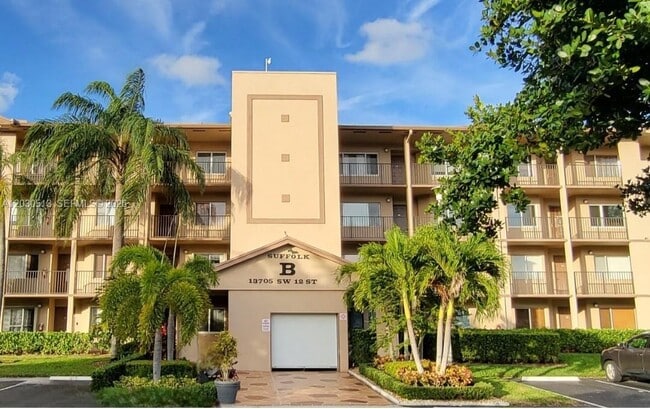Building Photo - 13705 SW 12th St