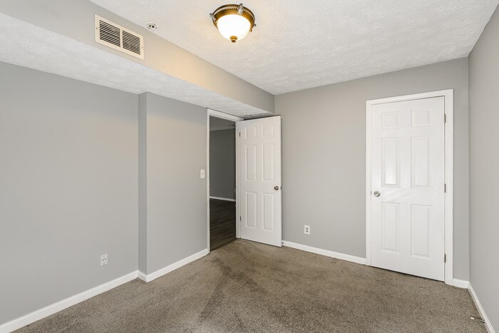 Building Photo - 3971 Brookstone Ct