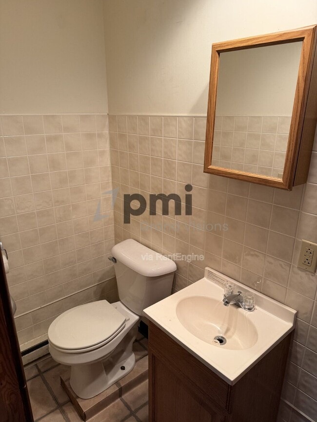 Building Photo - 1803 Madison Ave