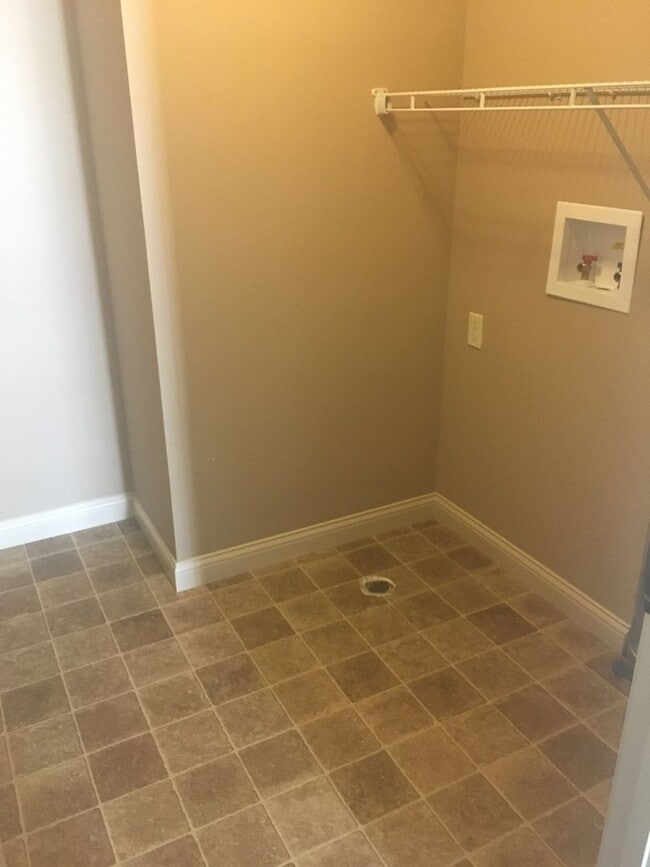 Building Photo - Recently built 3-bed, 2.5-bath home availa...