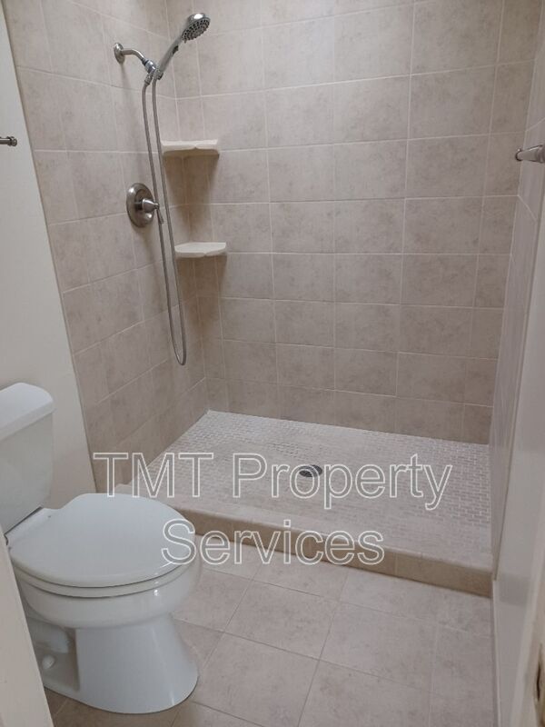 Building Photo - 37 El Mirador Ct