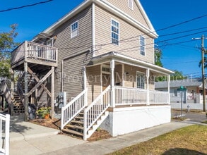 Building Photo - 2BR/1BA Apartment in Downtown Wilmington - Near Brooklyn Arts District - $1,400/Monthly - Pet Fri...