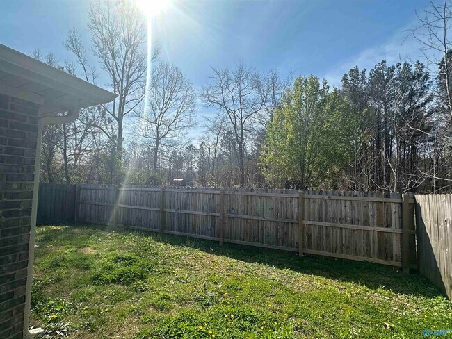 Building Photo - 224 Sedgewick Dr