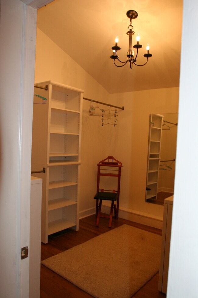 Master Closet - 705 Stevens Ave NE