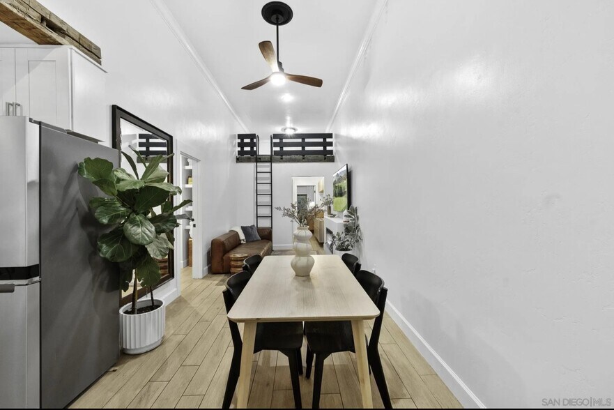 Building Photo - 45760 Calle La Paz