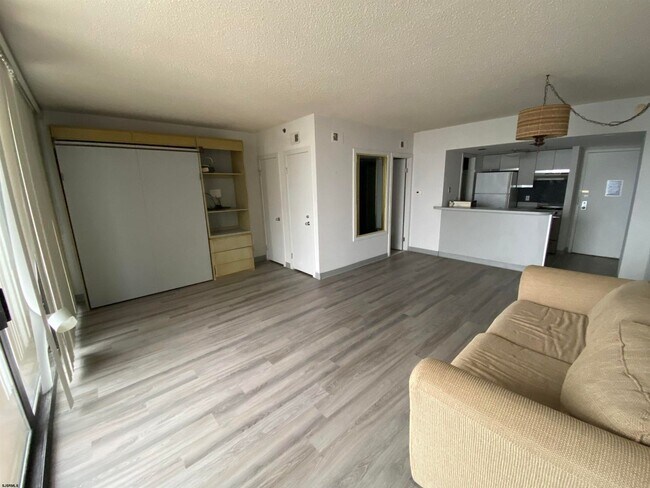 Building Photo - 3851 Boardwalk-1205-1205