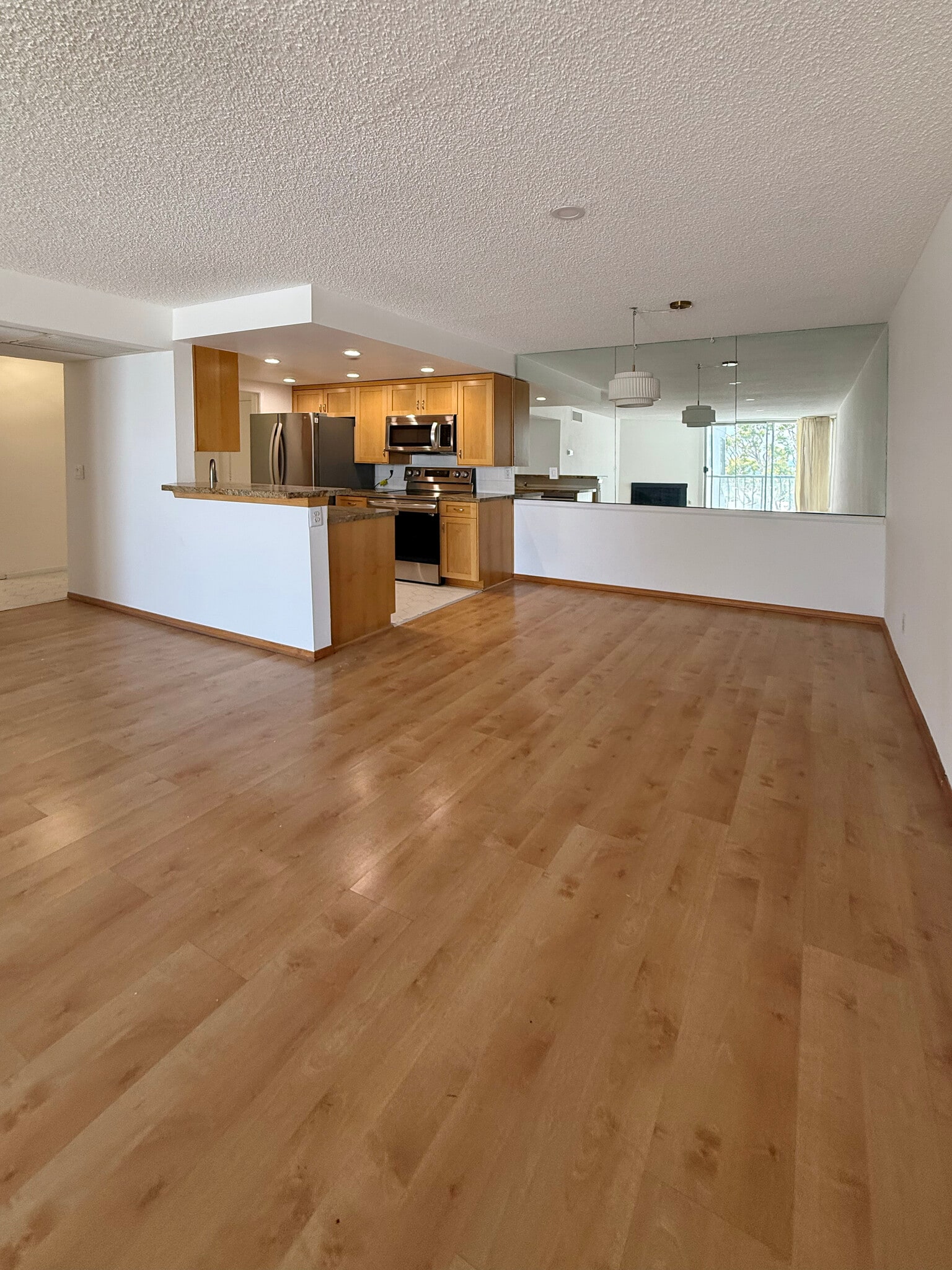 Kitchen/Dining - 8530 Holloway Dr