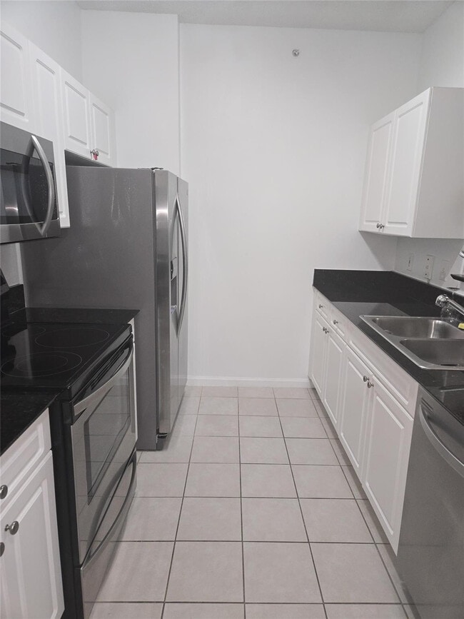 Building Photo - 651 Okeechobee Blvd