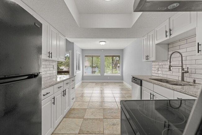 Building Photo - Great Month to Month rental opportunity in Altamonte Springs!