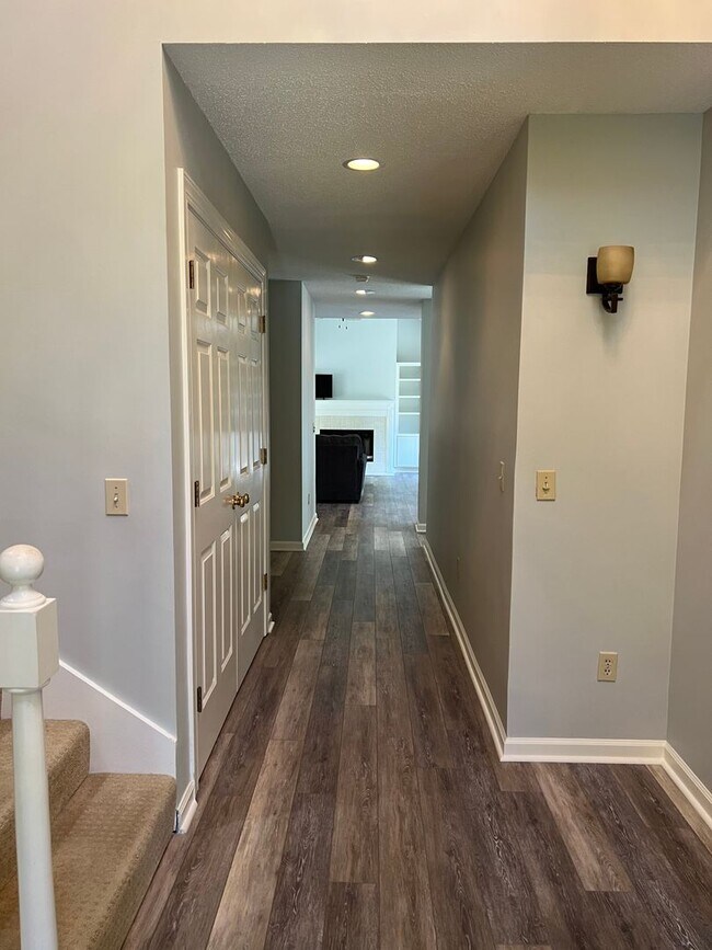 Building Photo - Lowcountry Style Home in Hilton Head Plantation- Unfurnished
