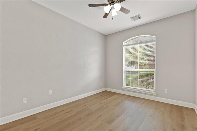 Building Photo - 4000 Witte Cove