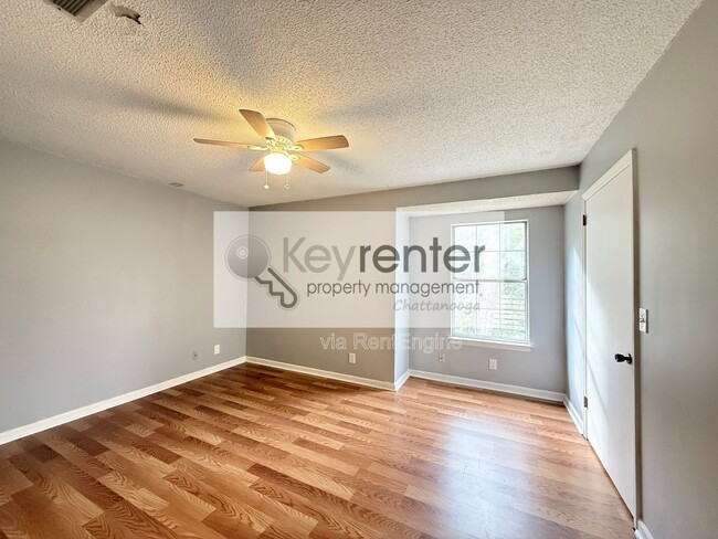 Building Photo - 208 Cliftview Dr