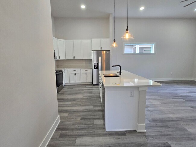 Building Photo - Newer Construction- 3 bed 2 bath Patio Home on the Golf Course – Turkey Creek