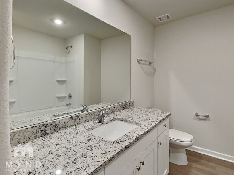 Building Photo - 184 Taverners Ln