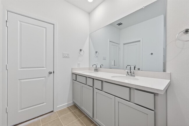 Building Photo - 21534 Coronado Grn Dr