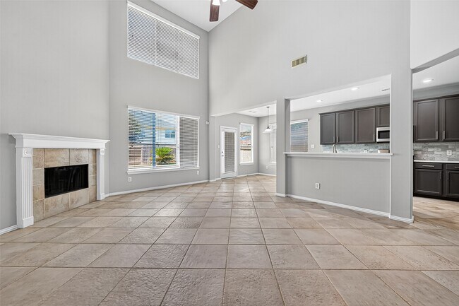 Building Photo - 4815 Claymill Ct