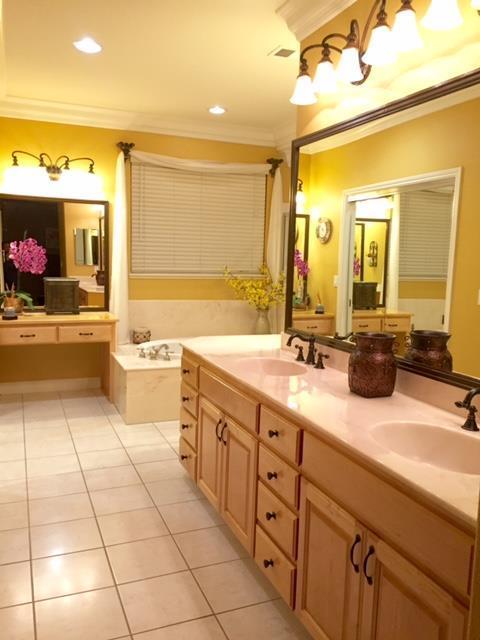 Building Photo - 3287 Ruffino Ln