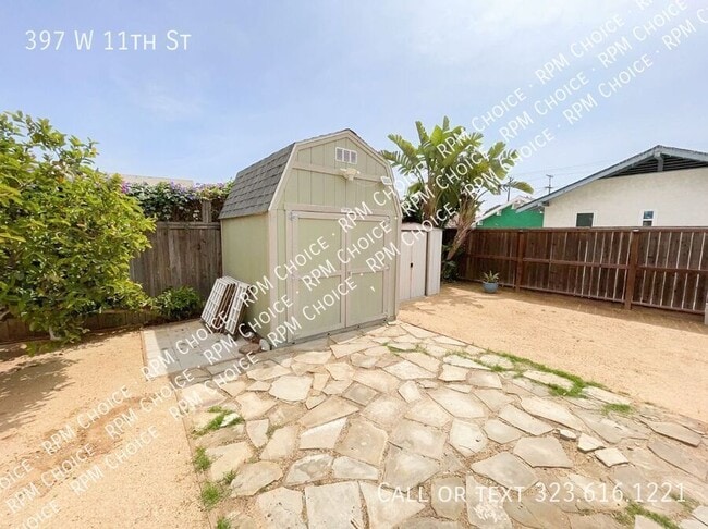 Building Photo - 397 W 11th St