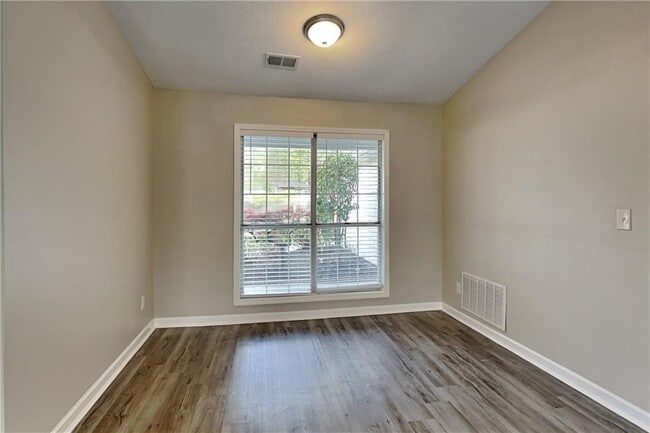 Building Photo - 1430 Steve Ct