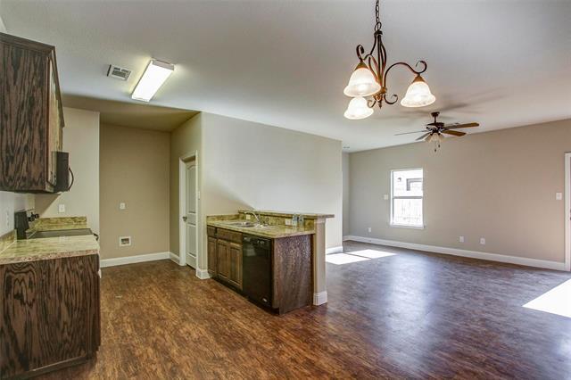 Building Photo - 493 Canvas Ct