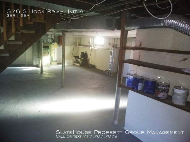 Building Photo - First Months Rent Free! Newly Renovated!