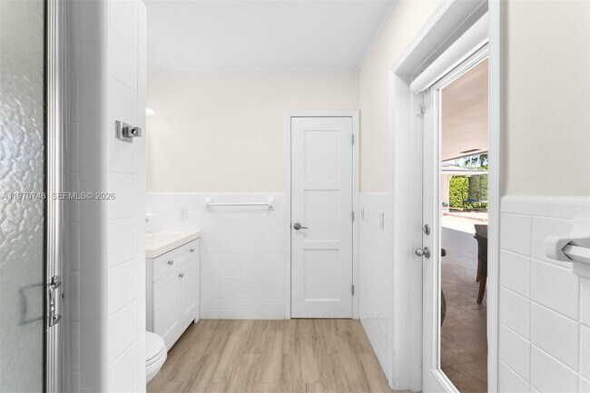 Building Photo - 1525 Diplomat Pkwy