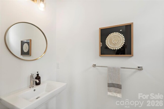 Building Photo - 3427 Holabird Ln