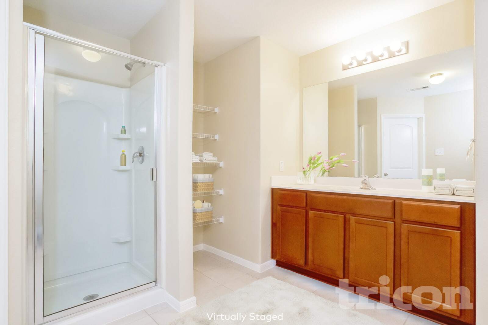 Building Photo - 512 Red Dusk Paint Dr