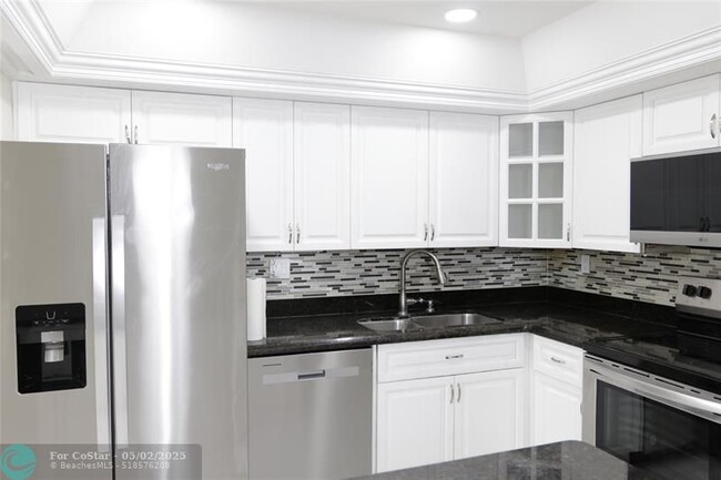 Building Photo - 3336 Quail Close