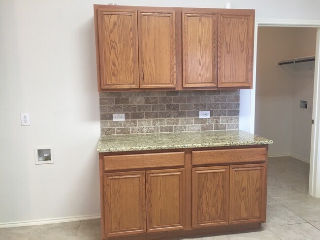 Building Photo - 4/2/2 Keller ISD