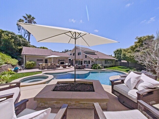 Building Photo - 33702 Calle Conejo