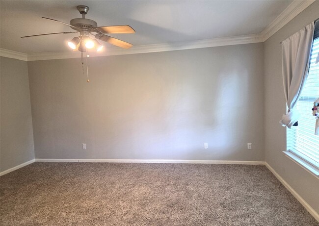Building Photo - 18011 Featherfield Ln